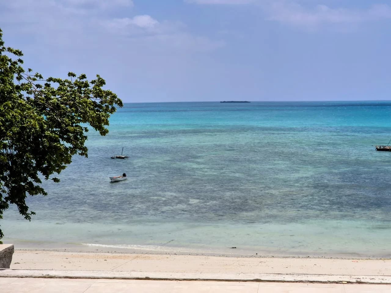 Pristine Buyu Beach - Crystal Clear Waters